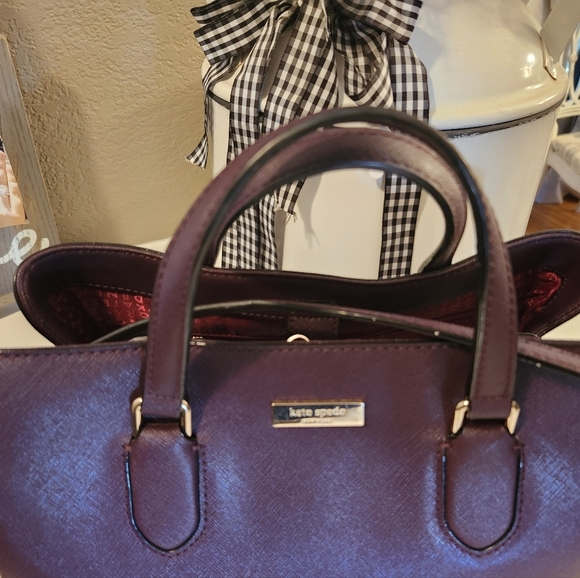 KATE SPADE NY SAFIANO LEATHER EVANGELIE LAUREL WAY SATCHEL-BURGUNDY 11.5×9.5 EUC - Picture 4 of 16